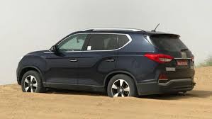 The xuv700 will be a more premium offering compared to the existing xuv500. Https Www Autoncell Com Detail News Mahindra Xuv 700 Price India Specs