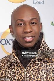 195 Jersey Couture Pop Up Beauty Bar Stock Photos, High-Res Pictures, and  Images