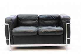Our le corbusier lc3 sofa is a high quality reproduction in the style of the original design. Vintage Lc2 3 Sitzer Sofa Von Le Corbusier Fur Cassina 1970er Bei Lieber Mobel Kaufen
