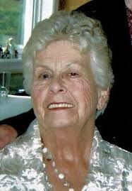 Eunice Sutherland's Instagram, Twitter & Facebook