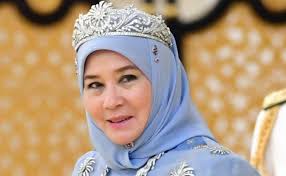 Hari keputeraan raja permaisuri agong tunku hajah azizah aminah maimunah iskandariah. Sayangi Diri Sendiri Jadi Insan Hebat Dan Bahagia