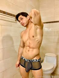 Rene Gonzalez Byken - photo 2 - BoyFriendTV.com