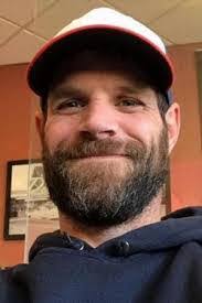 Kelli Winstead's Instagram, Twitter & Facebook