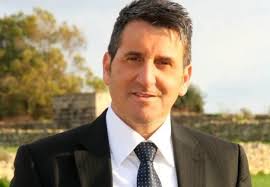 South consultative council faces fives resignations in 12 months