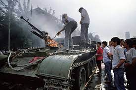 Yours every step was recorded by cctv cameras & sighted in every corner of the square. å…«ä¹ å…­å››å›žå¿†å½• ä¹‹ä¸€ Ccp å¤©å®‰é—¨å¹¿åœº ç¤ºå¨æŠ—è®®æ˜¯ å¤§çºªå…ƒ