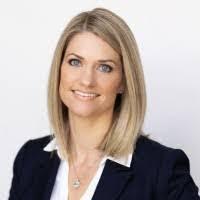 Tina Orta's Instagram, Twitter & Facebook