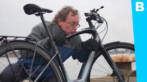 Waardoor je de mogelijkheid hebt om te switchen tussen skaten en lopen wanneer je maar wilt. Deze E Bike Is De Goedkoopste Die We Hebben Getest Youtube