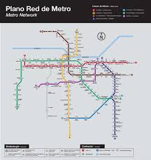 Por otra parte, estación universidad católica se encuentra cerrada. Metro Estaciones De La Linea 3 Y 6 Se Encuentran Cerradas Por Disturbios