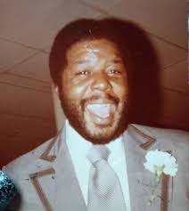 Does anyone remember the Carr family? There was Marvin the dad, Laurie the  mom and sons John the older and then Daivid the youngest. The boys went to  Guilford. I'm thinking that