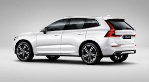 Akhirnya harus mengungsi ke rumah mertuaku , karena rumahku dan istri sedang direnovasi untuk menambah kamar anak dan harus di dak ke atas. Volvo Diundi Sebagai Kereta Paling Cantik Atasi Jenama Premium Lain Di Uk