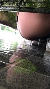 Ngintip kamar mandi kolam renang - ThisVid.com 中文
