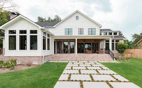 We did not find results for: Modern Farmhouse Bellaire Showcase Farmhouse Exterior Houston By Stone Acorn Builders Houzz