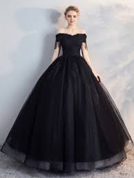 Gothic wedding dresses don't have any specific standards. Gothic Wedding Dresses Black Wedding Dresses Alternative Wedding Dresses Online Store Darkincloset Com