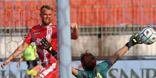 Nuovi criteri per i gironi di serie c. Gytkjaer Stende L Alessandria All U Power Stadium Associazione Calcio Monza S P A