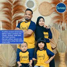 Beberapa pilihan modelnya sangat tidak hanya ke idul fitri, anda juga bisa menghadiri pesta dengan mengenakan model baju keluarga muslim couple terbaru 2021 khusus untuk ke pesta. Kaos Couple Keluarga Sablon Nama Suka Suka I Kaos Couple Family Bebas Desain Dan Warna Shopee Indonesia