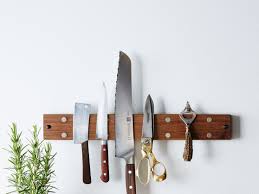 That's worked on my knives made with 1095 carbon steel. How To Remove Rust From Metal Knives And More Architectural Digest