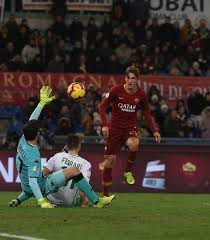 Get a report of the as roma vs. Insane Roma 19 Year Old Nicolo Zaniolo Goal Vs Sassuolo