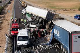 Toda la información, imágenes, videos y enlaces. Un Vecino De Huesca Y Otro De Alcorisa Victimas Del Accidente En La A 23
