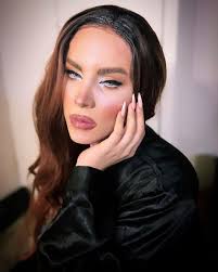 Mujer transexual se vuelve viral por su enorme parecido con Belinda