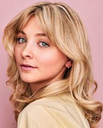 H E A D S H O T • Actor: Kayla Glenn // @kaylapglenn