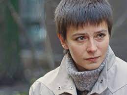 Вот и елена сафонова сыграла главную роль в фильме известного французского режиссера клода миллера аккомпаниаторша. Elena Safonova Biografiya Roli I Filmy Na Kanale Dom Kino