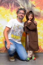 Watched by nuno markl 26 jul, 2020. Famosos Assistem A Estreia De Star Wars Rebels Faisca De Rebeliao Movenoticias