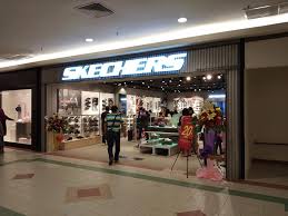 Ipoh (/ˈiːpoʊ/) is the capital city of the malaysian state of perak. Say Hi To Our New Baby Skechers Aeon Mall Kinta City Facebook