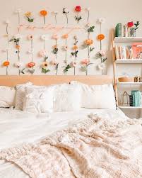 How To Decorate Your Blank Walls 17 Inspirational Chic Ideas Ecemella Bedroom Decor Design Room Inspiration Bedroom Aesthetic Room Decor