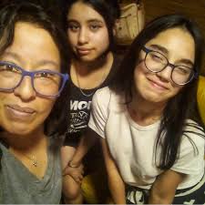 Si la tía esta con sus achaques, vienen ellas 💜