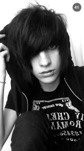 Emo/scence (@EmoEsgks)