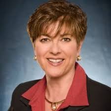 Shannon Letts and I are proud to announce a new professional to our family.  It was just 2 years ago her brother Smith Ney received his white coat at  UTHSC. Smith Ney