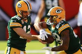 Packers Top Three Performances From Loss To Buccaneers In Week 6 Page 2 How aaron rodgers got his groove back with an assist from mvs.