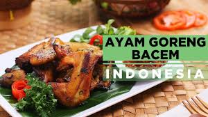 Ayam bacem dengan cita rasanya yang manis dan gurih. Ayam Goreng Bacem Indonesia Dan Ikan Kembung Goreng Metode Marinasi Desaku Youtube
