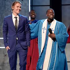 Watch online roasted guy in english with english subtitles; Justin Bieber Roast Live 21 Best Jokes We Heard Ew Com