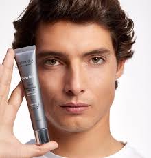 Piel grasa, mixta o con brillos? Shine Stop es tu solución. La línea que  combina dos innovadoras tecnologías que actúan de forma selectiva para  equilibrar la piel y al mismo tiempo eliminar