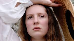 Macro Photography: Finding the Minimum Focus Distance for a Lens