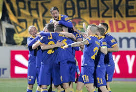 Ο μαντσίνι έγινε αποδέκτης της. Arhs Aek 0 1 Sdna
