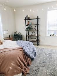 Akhirnya video ini bisa aku upload!! P I N T E R E S T Brookeriley Beautiful Dorm Room Room Inspiration Bedroom Design