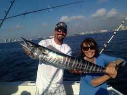 We bring a unique fusion of flavors with tastes of china, brazil, baja and greece. Wahoos Wahoos And More Wahoos Great Wahoo Action In Ft Lauderdale Fishing Headquarters