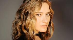 Deputy editor of Putin's favourite newspaper Anna Tsareva found dead aged  35 just a year after her boss's mystery death