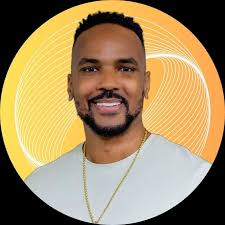 caspi lounge On Threads