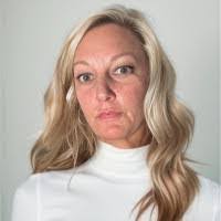 Amanda Zerbe's Instagram, Twitter & Facebook