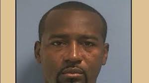 Mark Esco's Instagram, Twitter & Facebook