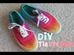 Canvas shoes are not 100% cotton.so the dye will fade quite a bit. Diy Tie Dye Vans Youtube