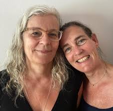 69. Tatjana Wolfe Murray: "Mitt kall är beröring i vården". —  Charlottepodden, för dig som vill möta människor på djupet