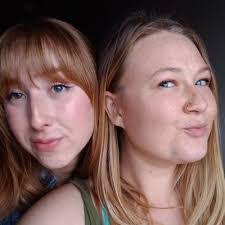 Autumn Cameron's Instagram, Twitter & Facebook