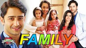 Shaheer nawaz sheikh is an indian actor and model. Shaheer Sheikh Family With Parents Sister Niece And Girlfriend Youtube