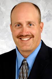 Looking Local: UW-Stout Partnering with Minnesota Vikings to Launch  Collegiate Women's Flag Football League. ⋆ 715Newsroom.com