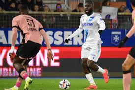 Lens Surprend Nice! Accord Imminent pour Lassine Sinayoko? - Imagen principal del artículo