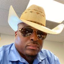 🔥 Houston's Biggest New Year Furniture Sale🔥 🇺🇸 FREE 50” Roku TV +  Branded Rug + FREE DELIVERY across Houston 🌟 Come in-store TODAY to get  approved for financing , same as